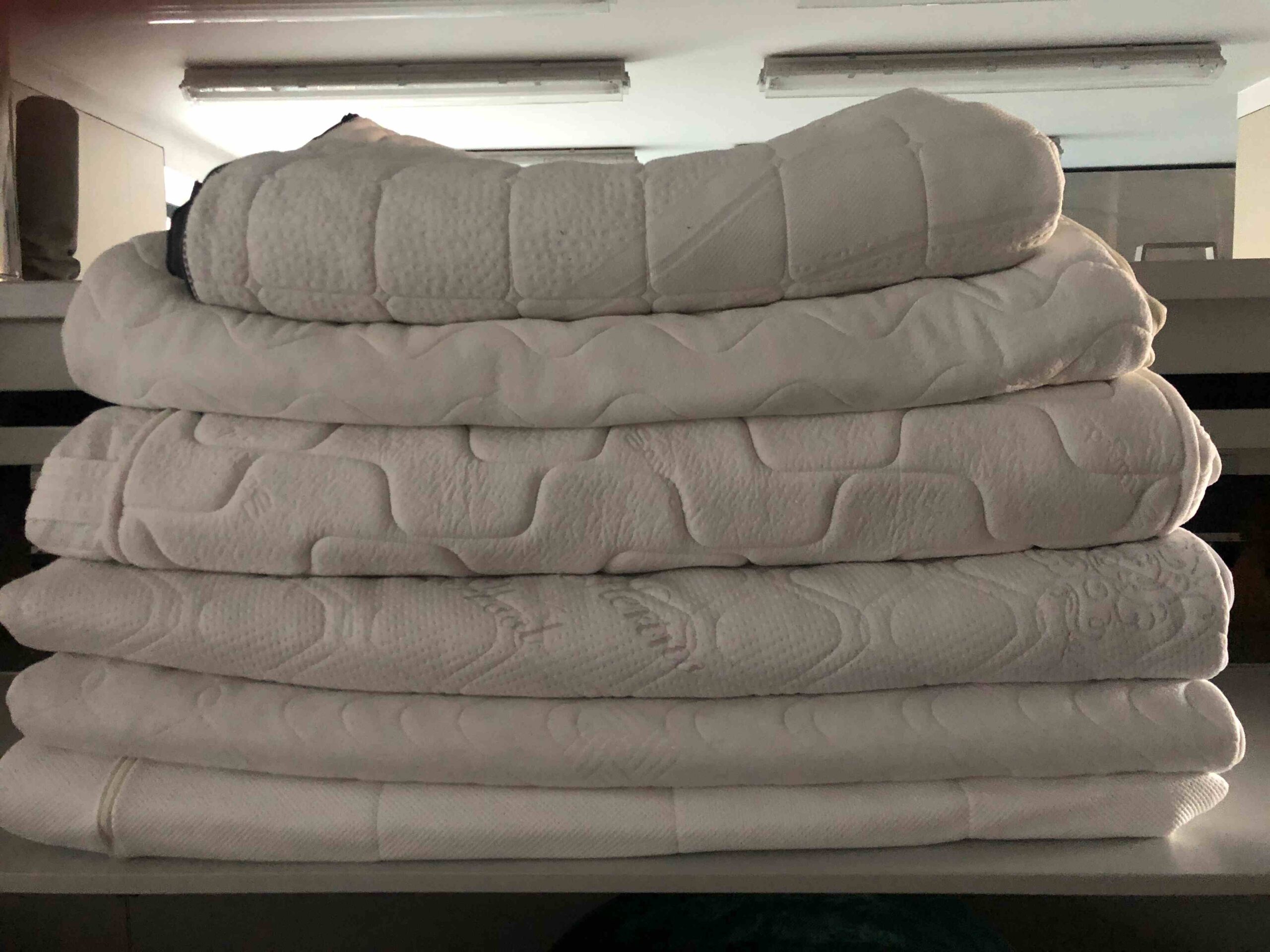 Pralnia Wicher - Czyszczenie pokrowców na materace (10)