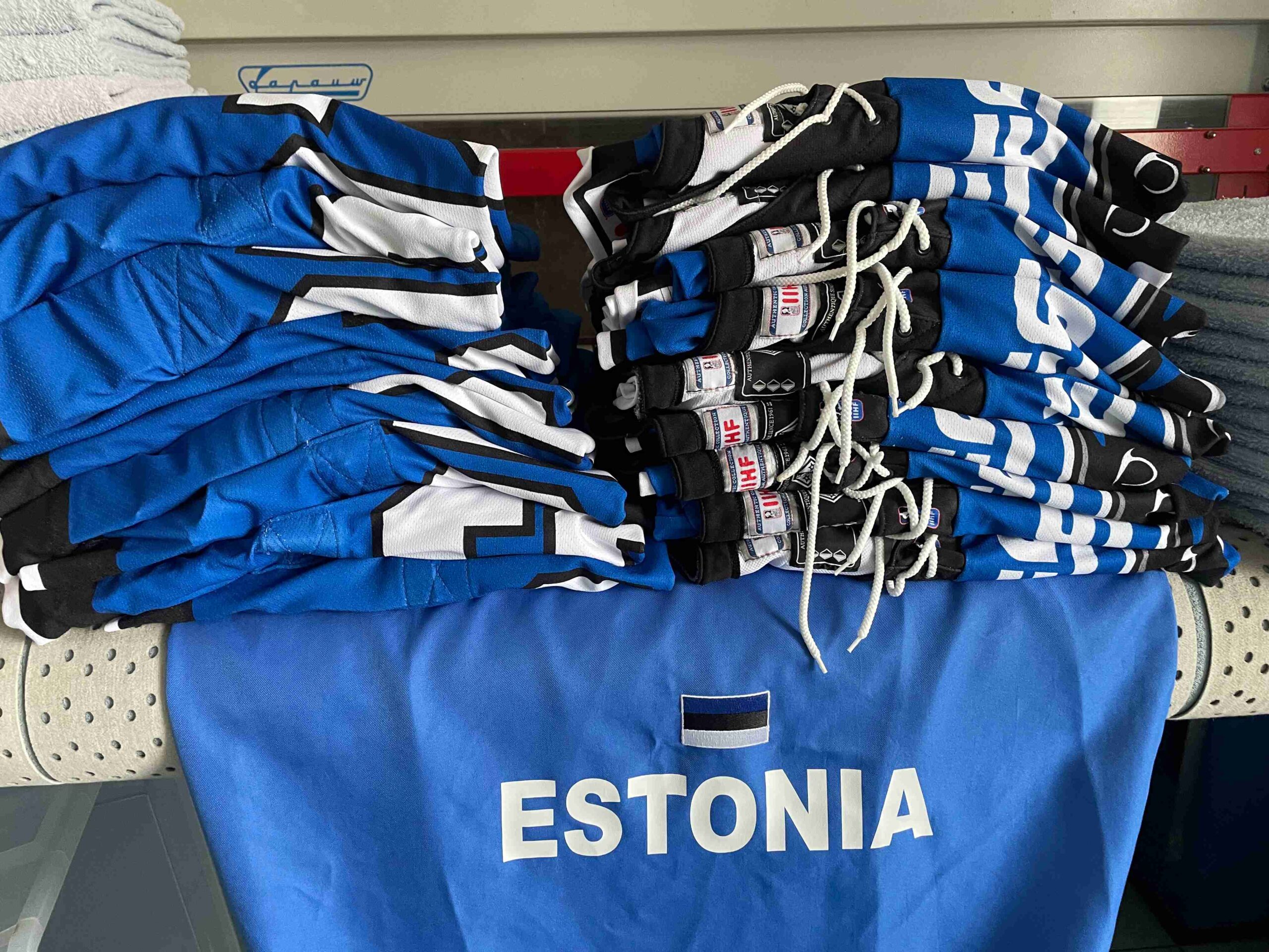 Pralnia Wicher - Pranie odzieży sportowej (15)