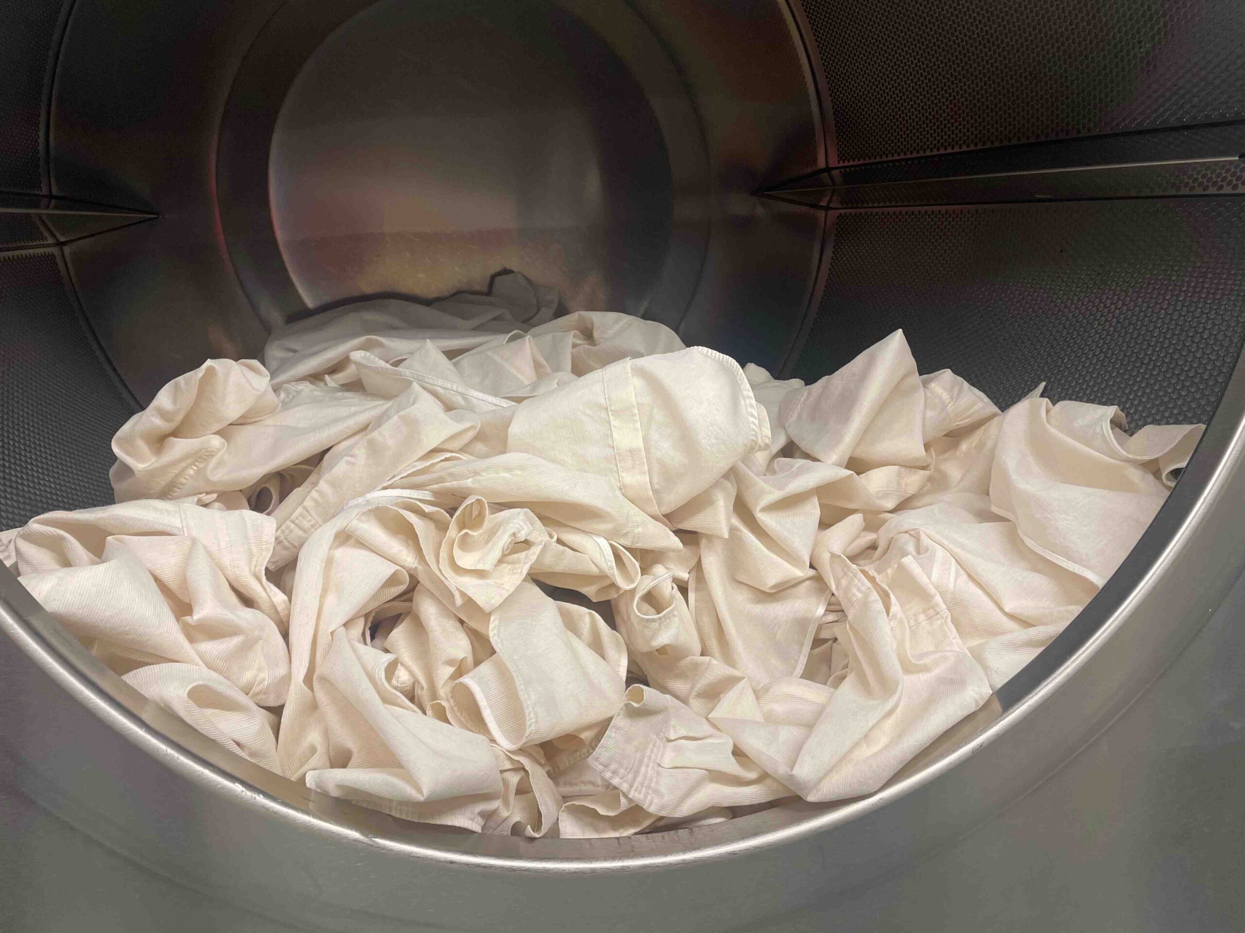 Pralnia Wicher - Uszlachetnianie tkanin (19) Pralnia Wicher - Uszlachetnianie tkanin (19)