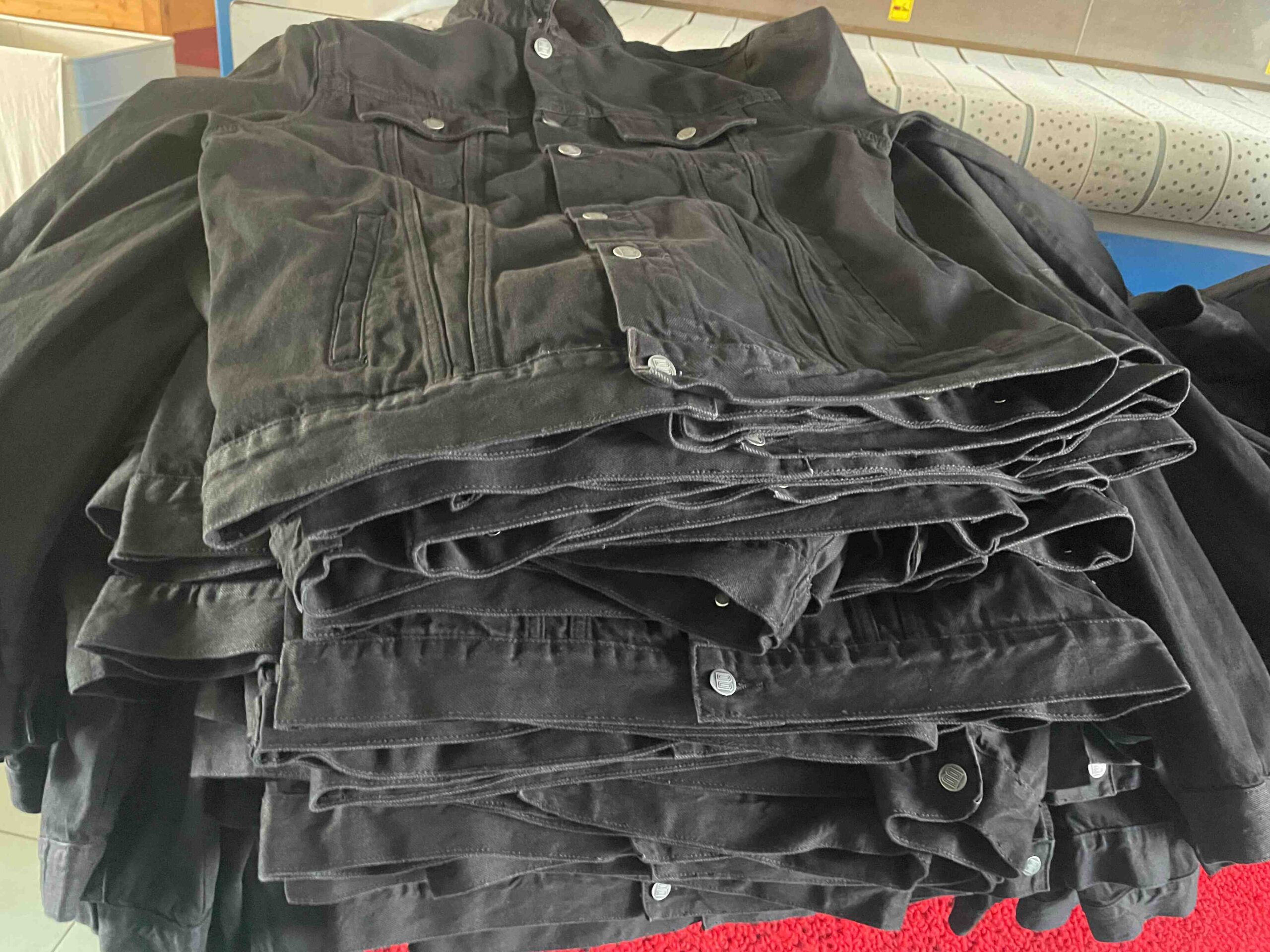 Pralnia Wicher - Uszlachetnianie tkanin (19) Pralnia Wicher - Uszlachetnianie tkanin (3)