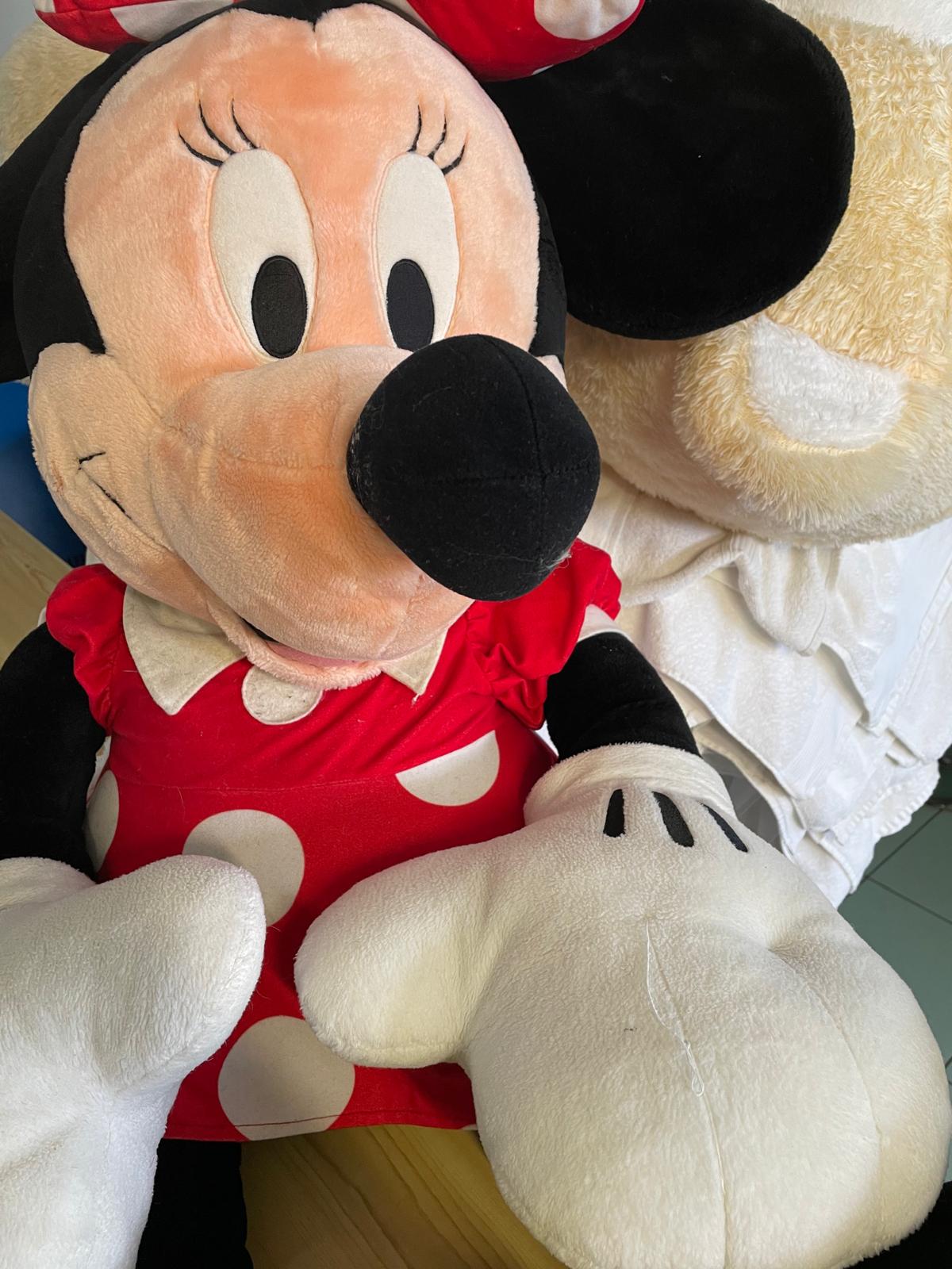 Pralnia Wicher - Pranie zabawek oraz strojów reklamowych 6