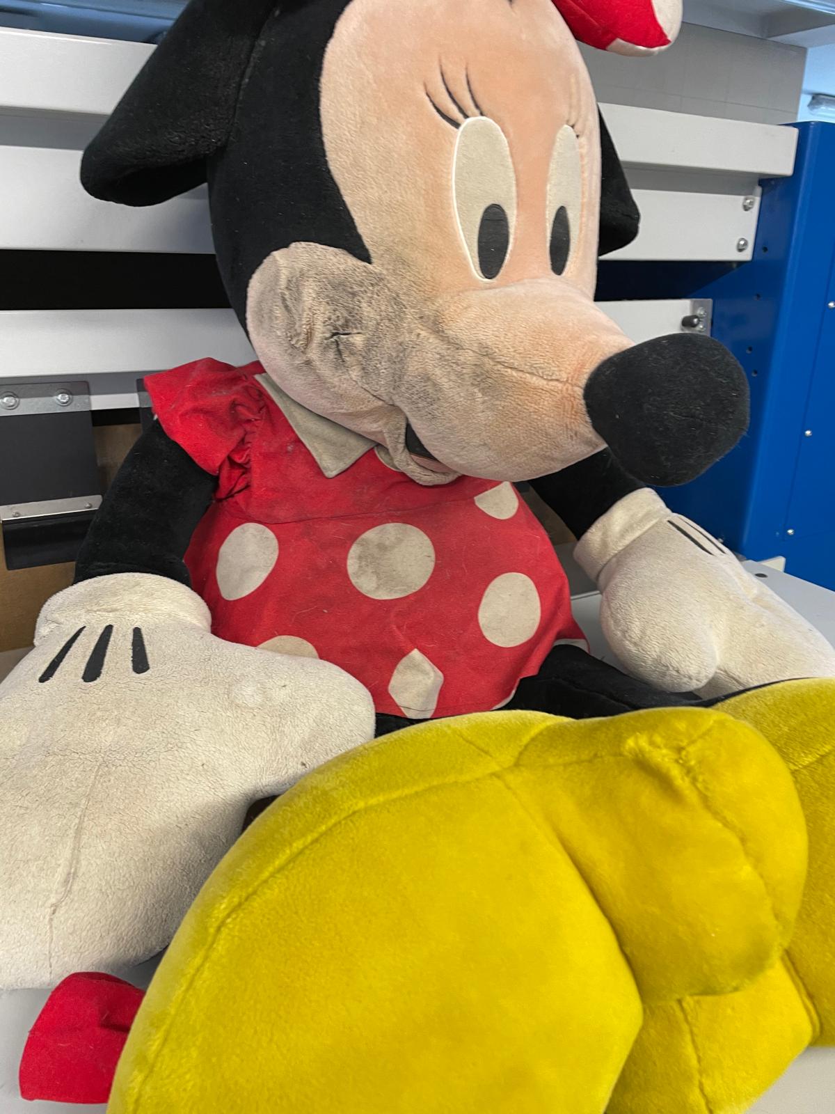 Pralnia Wicher - Pranie zabawek oraz strojów reklamowych 7